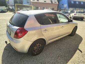 Kia Ceed 1.6 diesel 85kw - 4