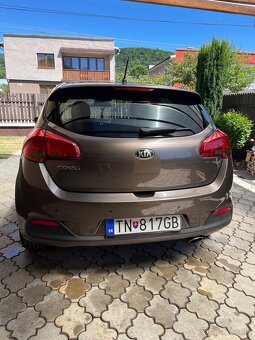 KIA Ceed - 4