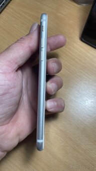 iPhone 7 - 4