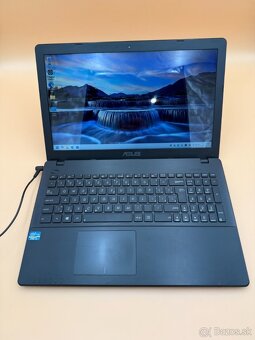 Notebook ASUS X552C i3‑3217U/8GB/120GB SSD/GT 710M - 4