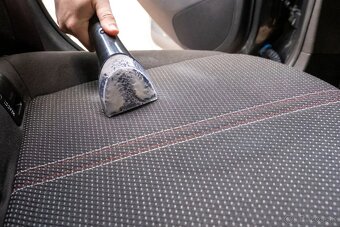 Prenájom mokrého vysávača KARCHER - 4