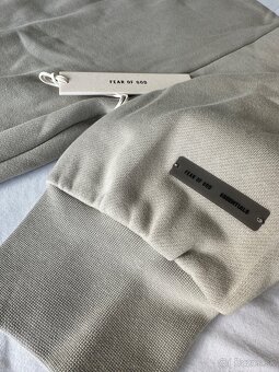 Nová mikina originál Essentials - 4