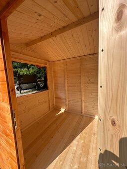 PREDAJNÝ STÁNOK - 4