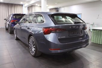 Škoda Octavia 4 iV Combi Style 1.4 TSI 150kW DSG automat - 4