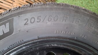 Plechové disky + zimné gumy - 4