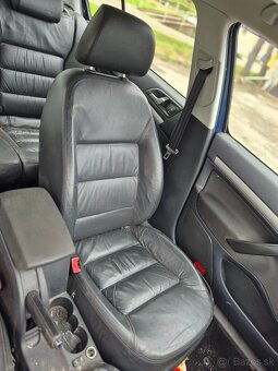 Predám kožené sedačky interiér pre Škoda Octavia II 2 - 4