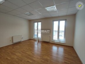 HALO reality - Prenájom, kancelársky priestor Banská Bystric - 4