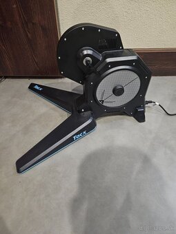Cyklotrenažér TACX Flux 2 - 4
