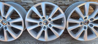 Predán orginal VW TOUAREG elektrony 5x130 r18 8J /ET53 - 4