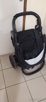 Britax - 4