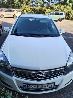 Opel Astra H - 4
