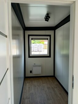 Obytný kontejner 13×3 m – izolovaný, připravený k použití - 4