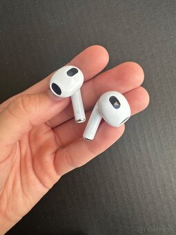 AirPods 3 biele - 4