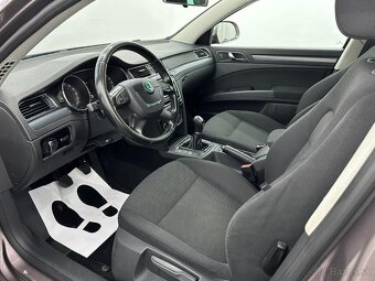 Superb Combi 1,6 TDI CR DPF Elegance M5 Ťažné - 4