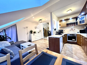 Reality KOMPLEX s.r.o. ponúka na PRENÁJOM veľkometrážny 3 iz - 4