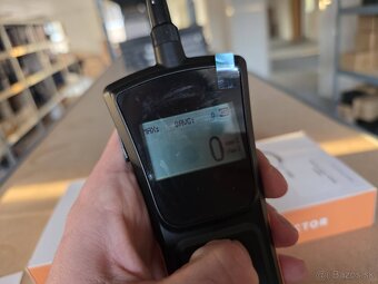 Predám ručný detektor úniku plynu Norm NM393 - 4