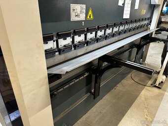 EXTERNÉ CNC OHÝBANIE PLECHOV - 4