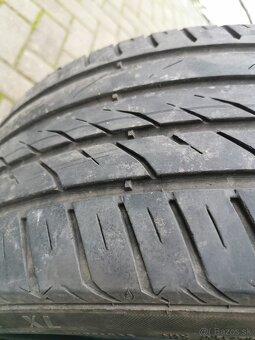 Letné pneu 225 40 r18 - 4