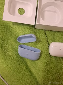 AirPods Pro 2 - 4