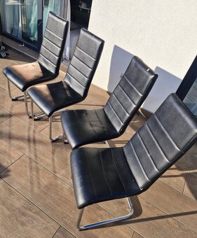 Jedálenské stoličky - 4