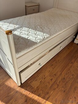 Predám Kvalitný nábytok Flora Cílek - 4