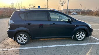 Toyota Corolla Verso 1.6 benzín - 4