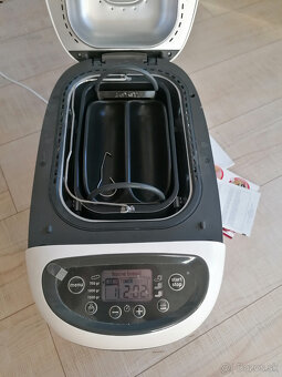 Predám kvalitnú domácu pekáreň Tefal Home Bread Baguette - 4