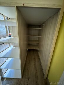 KVALITNÁ PRAKTICKÁ POSCHODOVÁ POSTEĽ S ÚLOŽNÝM PRIESTOROM - 4
