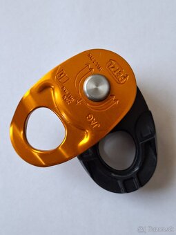 Dvojitá kladka Petzl Jag - 4