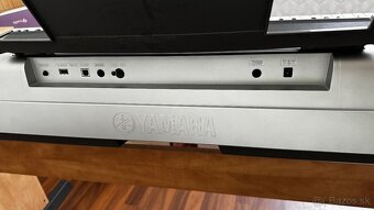 Klavír YAMAHA Portable grand DGX-630 - 4