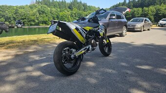 Husqvarna 701 Supermoto r.v.2021 - 4