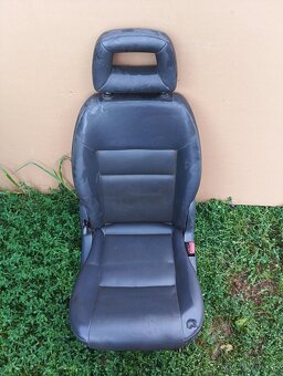 Autosedačky (Volkswagen Sharan) - 4