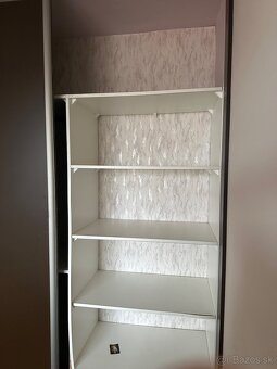 Vstavana skriňa 345×260×60 cm - 4