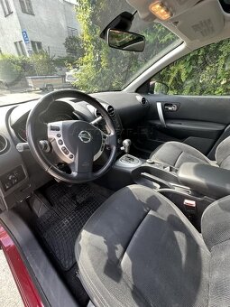 Nissan Qashqai 2.0 dci tekna 4x4 a/t - 4