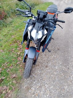 KTM  390 DUKE - 4
