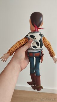 Woody hračka z Toy story - 4