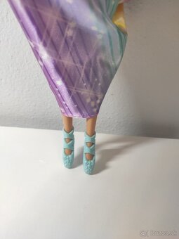 Barbie svietiaca. - 4