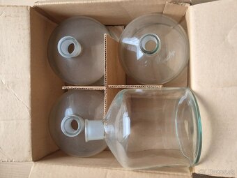 Laboratórne sklo - 4