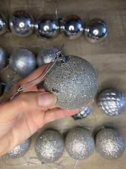 Darujem vianocne gule - 4