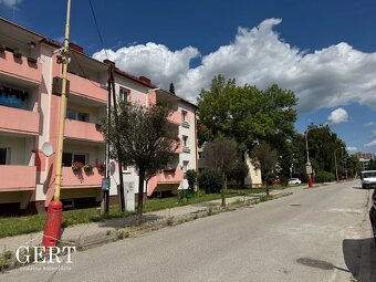 REZERVOVANÉ Garáž , Ružomberok, ul. Gen. Miloša Vesela - 4