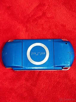 PSP 1000 Metallic Blue a Motorstorm Artic Edge - 4