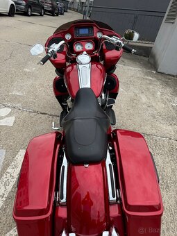 Harley Davidson - 4