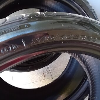 Letné pneumatiky 245/40 R20 - 4