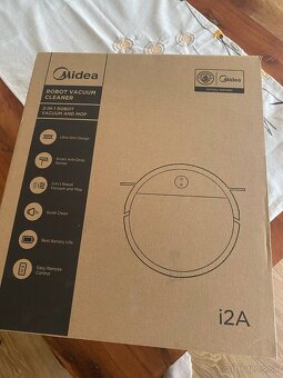 Roboticky vysávač Midea - 4
