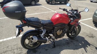 Yamaha FZ1 - 4
