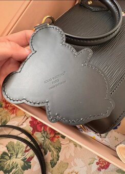 Louis Vuitton Alma BB - 4