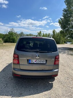 Volkswagen Touran 1.9 TDI 77kW – 2007 – 5 miest - 4
