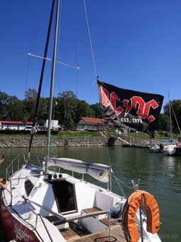 Kajutová plachetnica SPORTINA 595 - 4