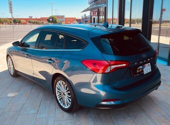Ford Focus Kombi 1.5 TDCi EcoBlue Titanium - 4