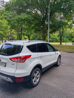 Ford Kuga 1.6 Eco Boost Titanium 2014 - 4